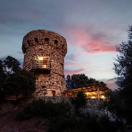 Tour Genoise Micalona, Domaine De L'oglisatru בית נופש *