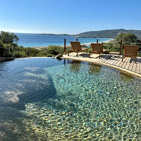 בית נופש Tour Genoise Micalona, Domaine De L'oglisatru *