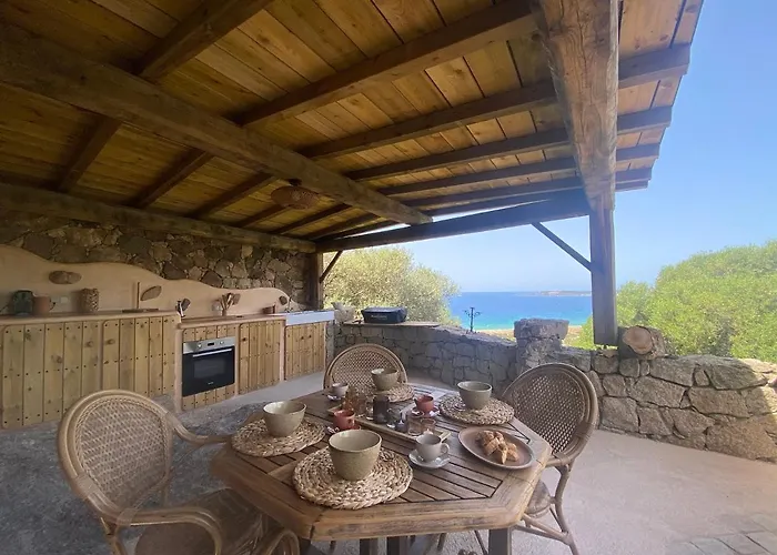 Tour Genoise Micalona, Domaine De L'oglisatru *